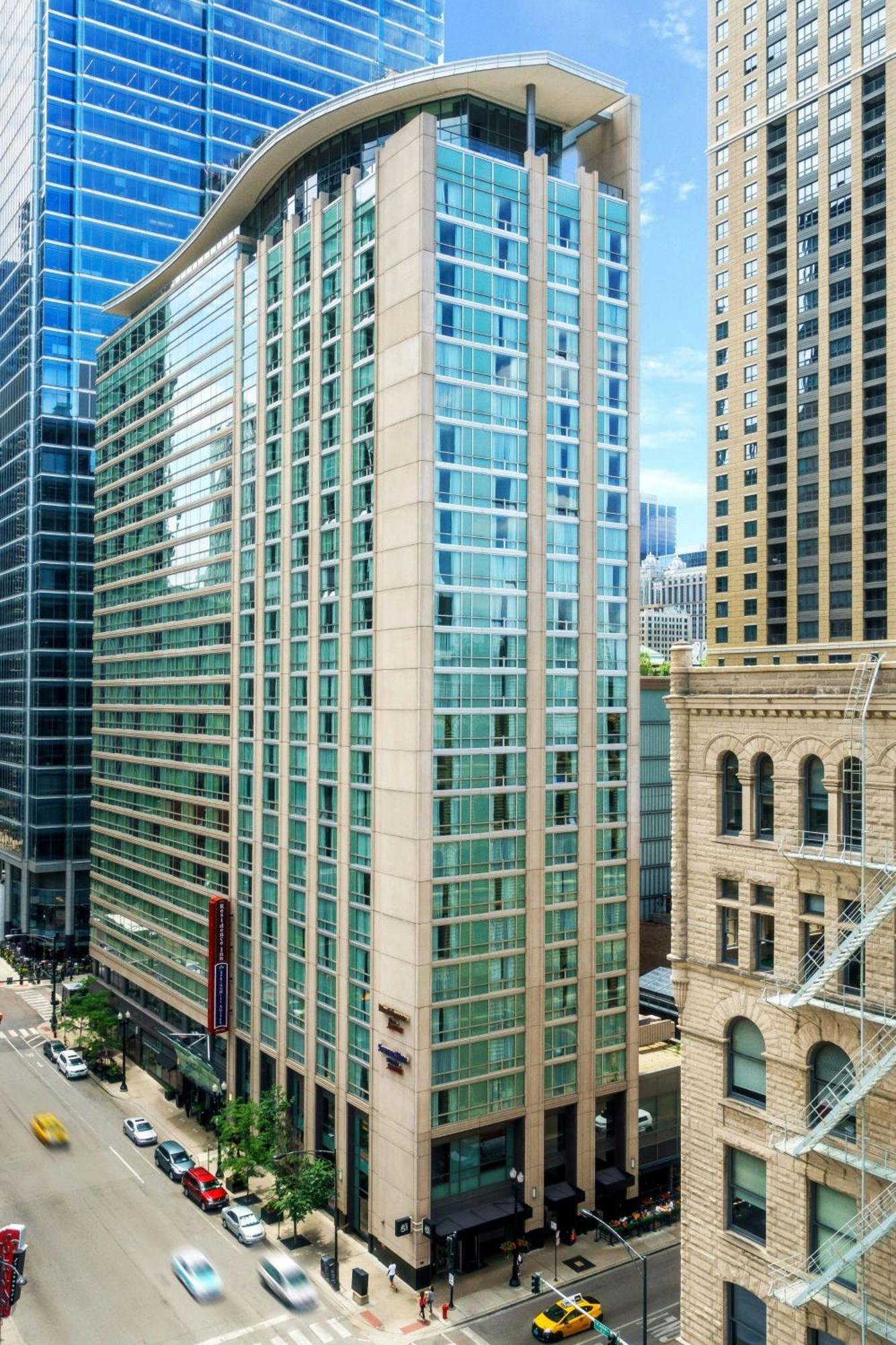 Residence Inn By Marriott Chicago Downtown/River North Exterior photo