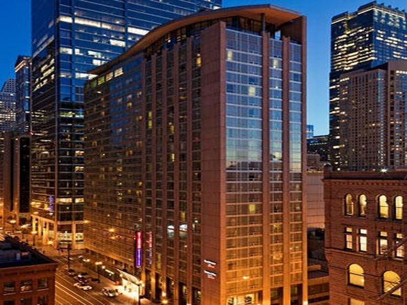 Residence Inn By Marriott Chicago Downtown/River North Exterior photo